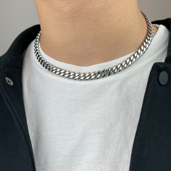 High Polished Cuban Link Chain Necklace 8mm 16in - Picture 1 of 5